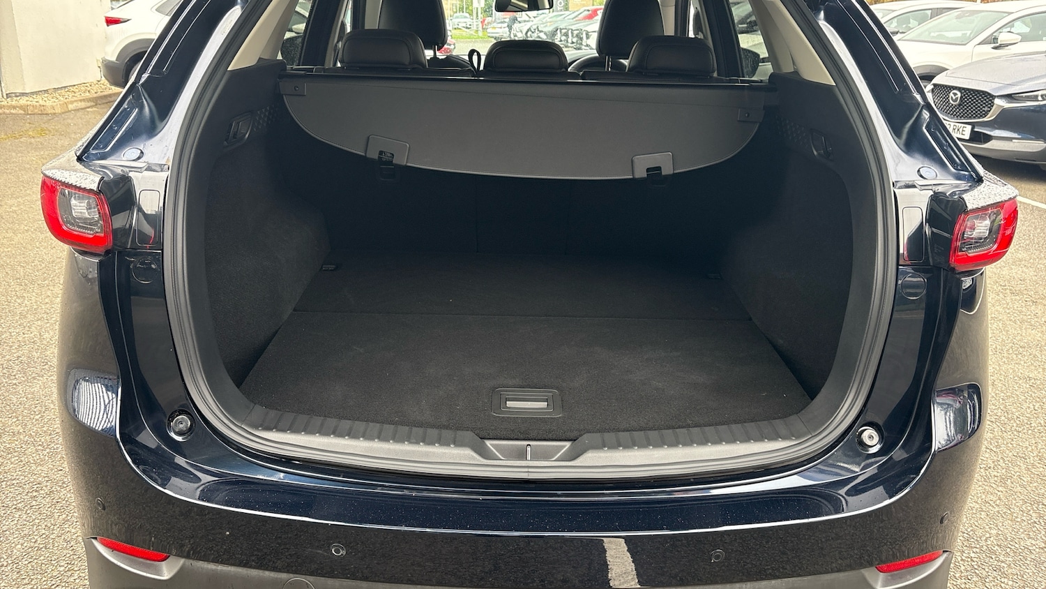 Used Mazda CX-5 2025 for sale - 76120112: Photo 4