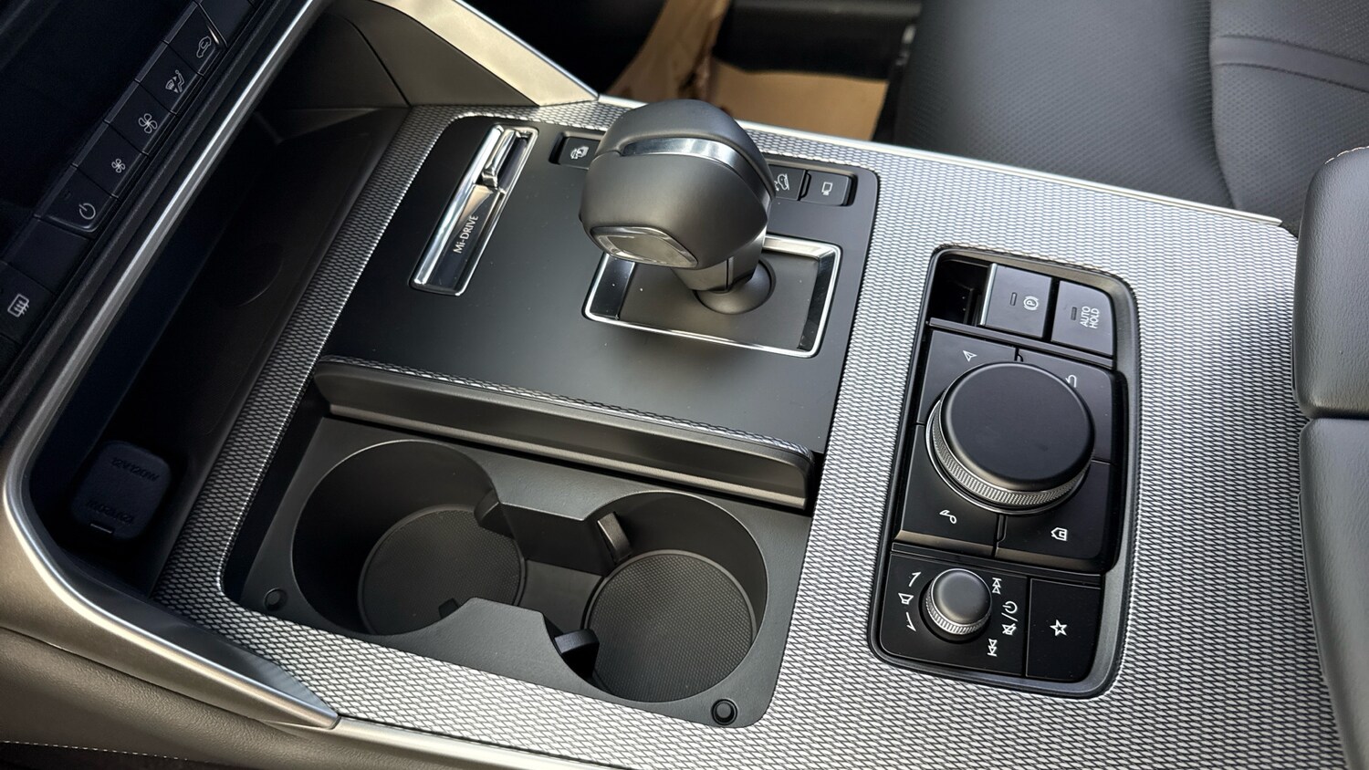 Used Mazda CX-60 2025 for sale - 76467897: Photo 13