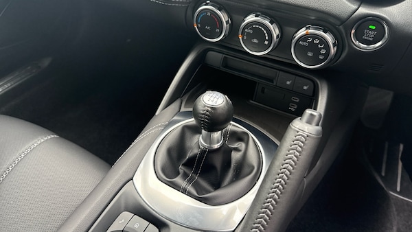 Used Mazda MX-5 2025 for sale - 75638031: Photo 13