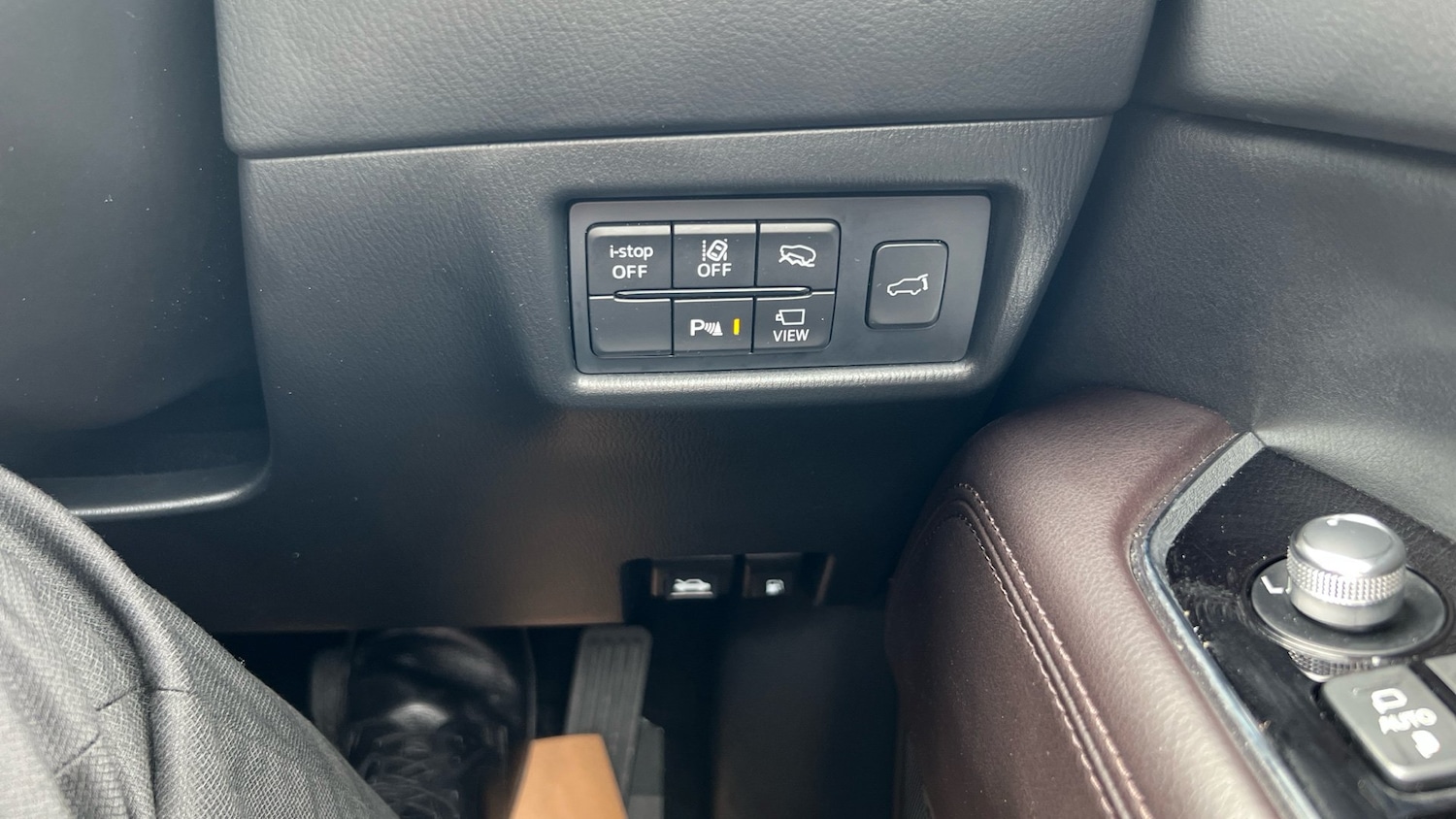 Vehicle 29