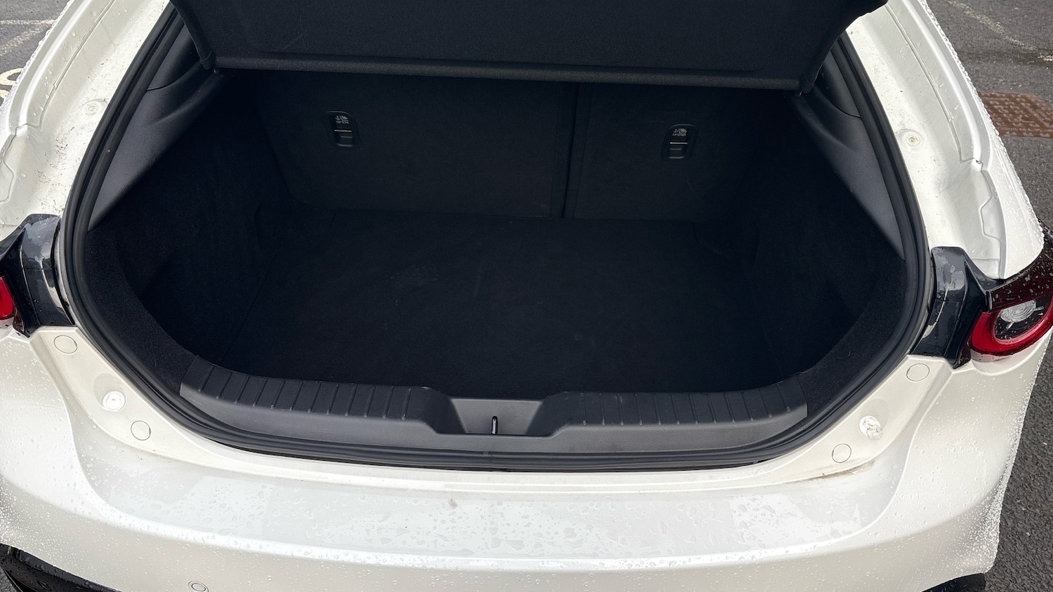 Used Mazda Mazda3 2025 for sale - 76725499: Photo 4