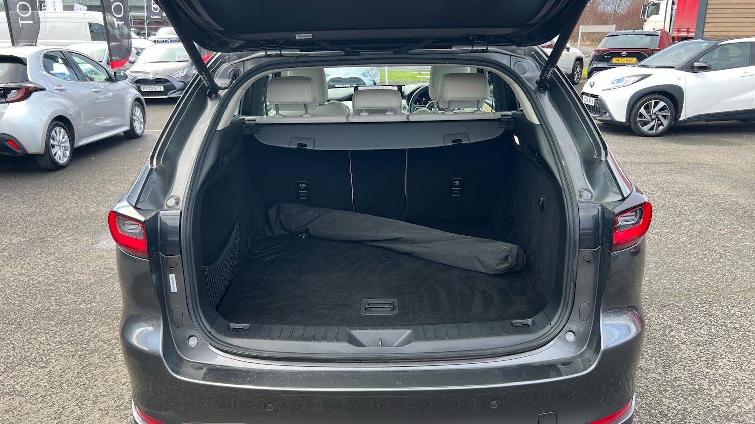 Used Mazda CX-60 2022 for sale - 77474609: Photo 4