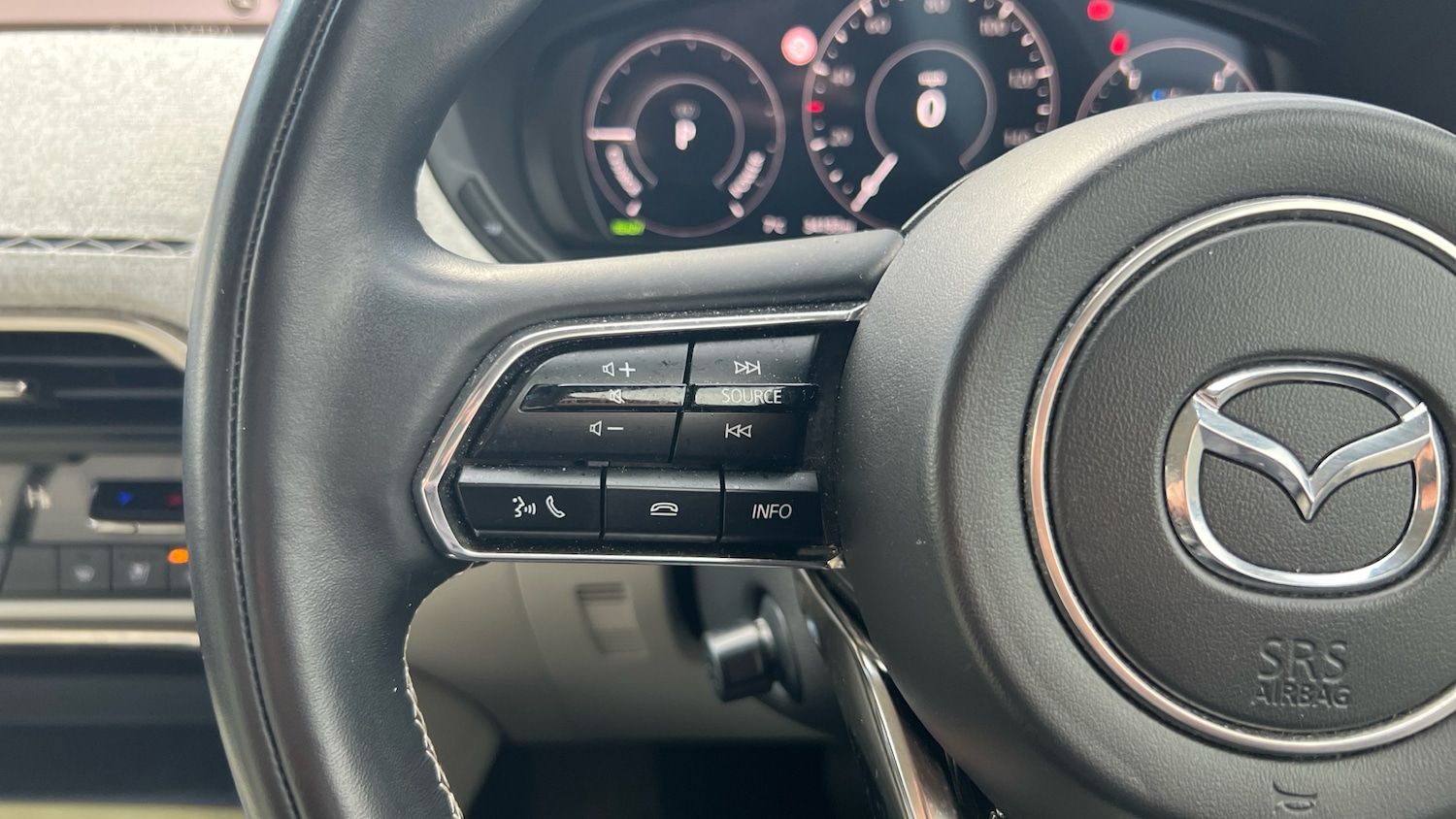 Used Mazda CX-60 2022 for sale - 77474609: Photo 42