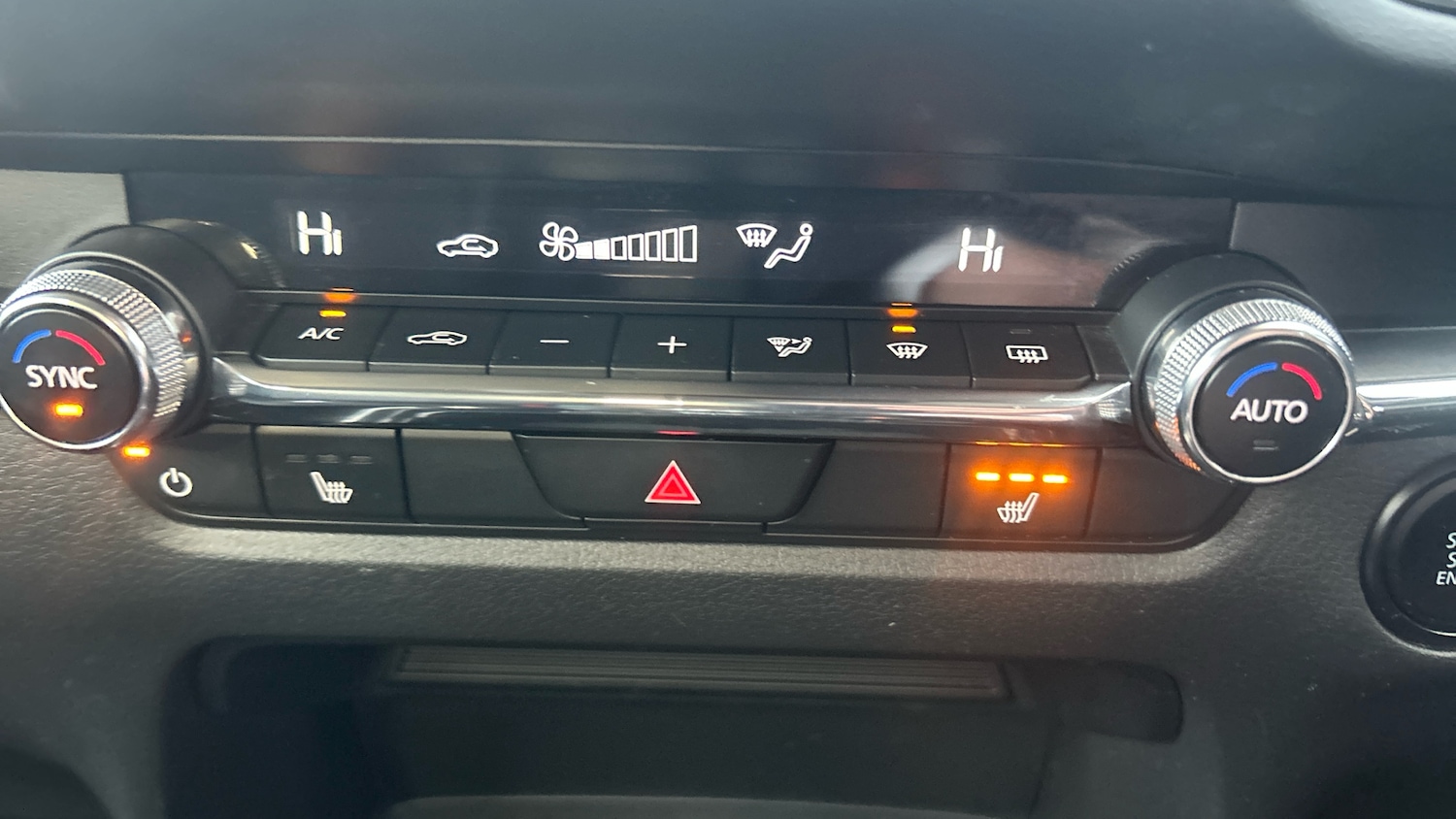 Used Mazda CX-30 2024 for sale - 77011873: Photo 22