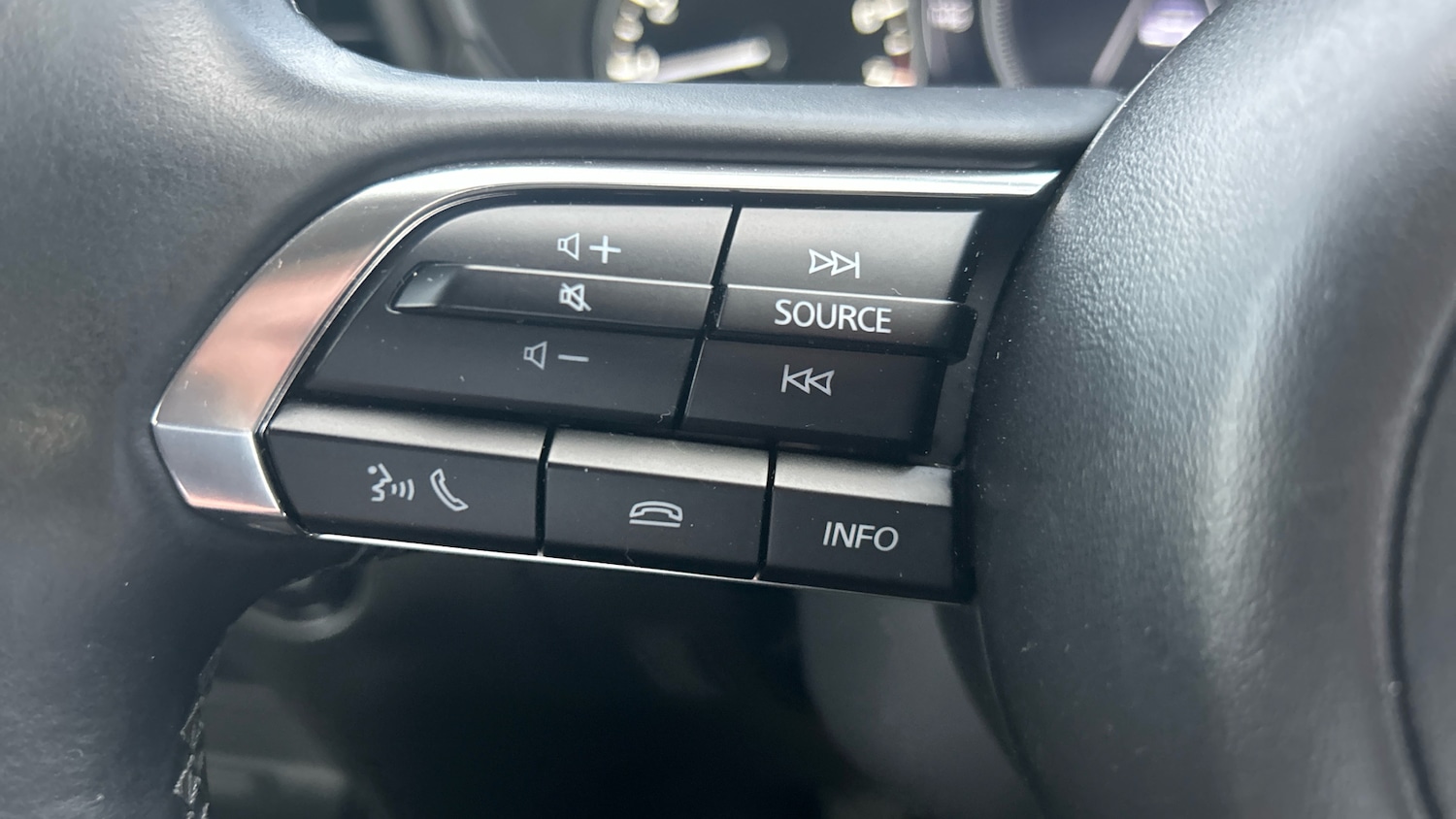 Used Mazda CX-30 2024 for sale - 77011873: Photo 30