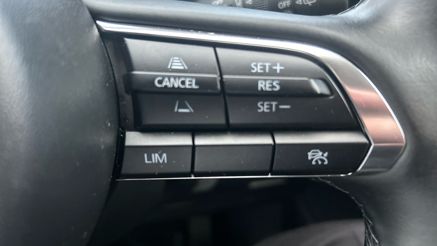 Used Mazda CX-30 2024 for sale - 77011873: Photo 32