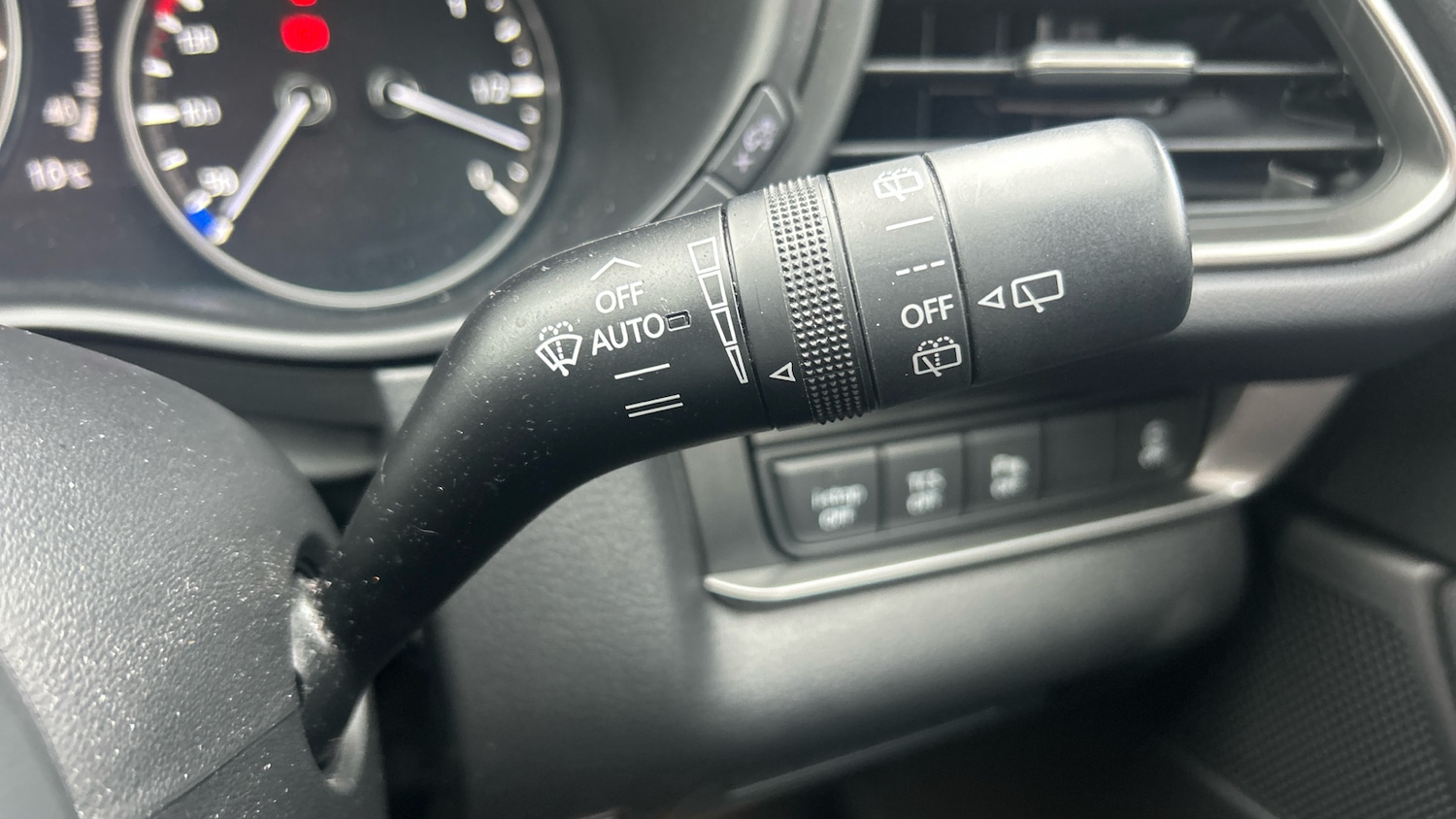 Used Mazda CX-30 2022 for sale - 76265270: Photo 32