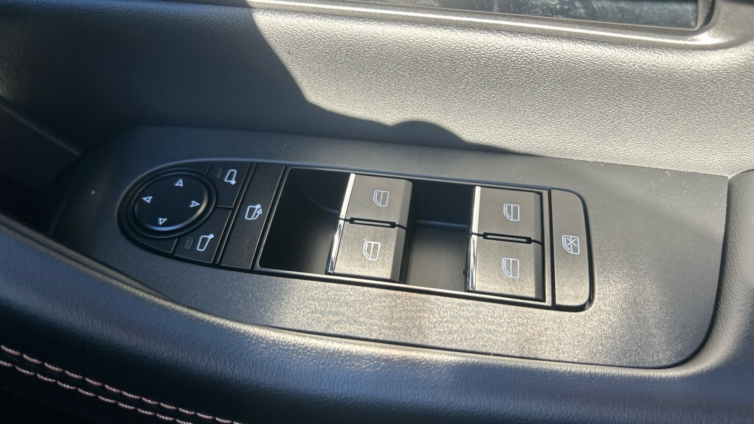 Used Mazda CX-60 2025 for sale - 76412394: Photo 41