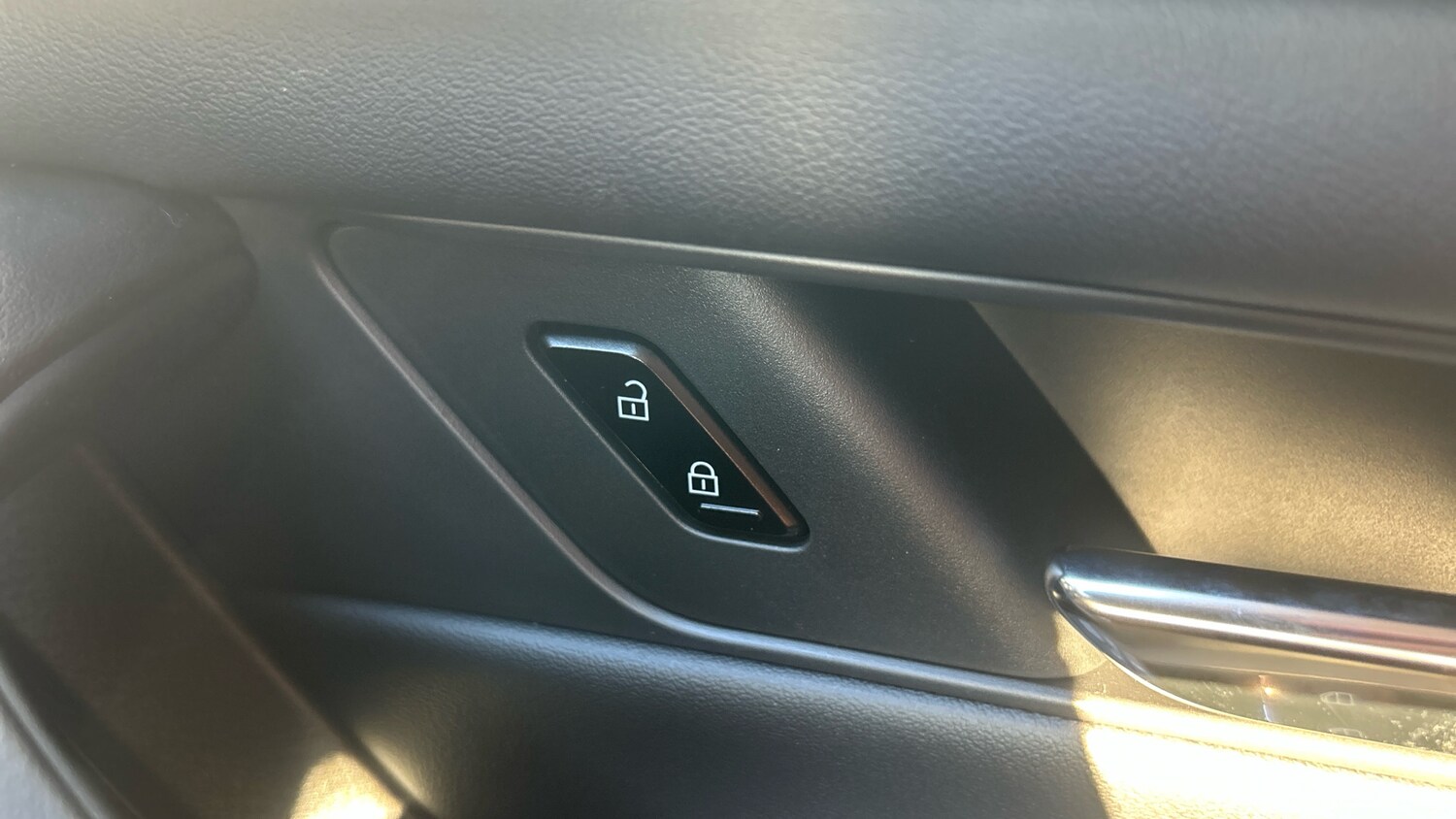 Used Mazda CX-60 2025 for sale - 76412394: Photo 42