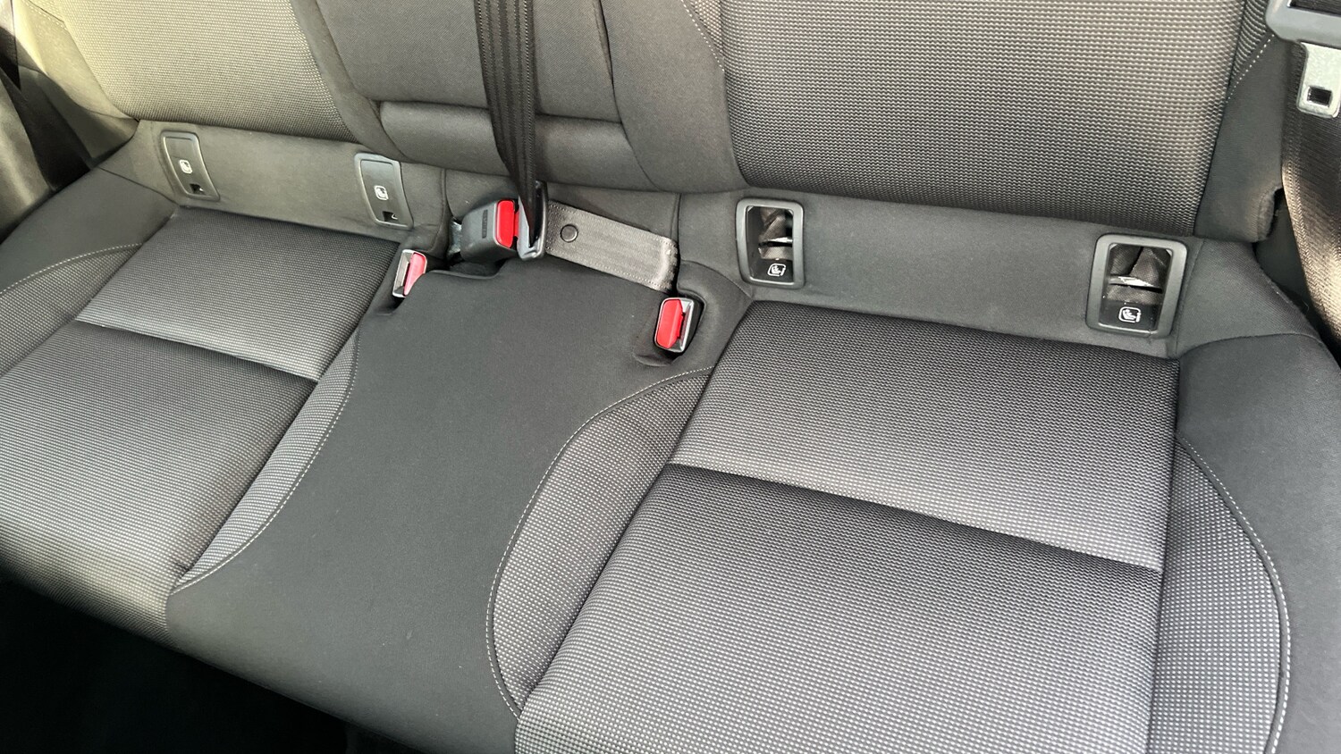 Used Mazda CX-30 2024 for sale - 76830550: Photo 17