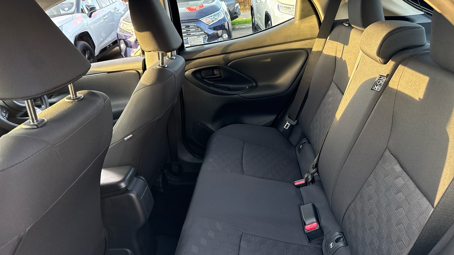 Used Mazda Mazda2 HYBRID 2025 for sale - 76344550: Photo 16