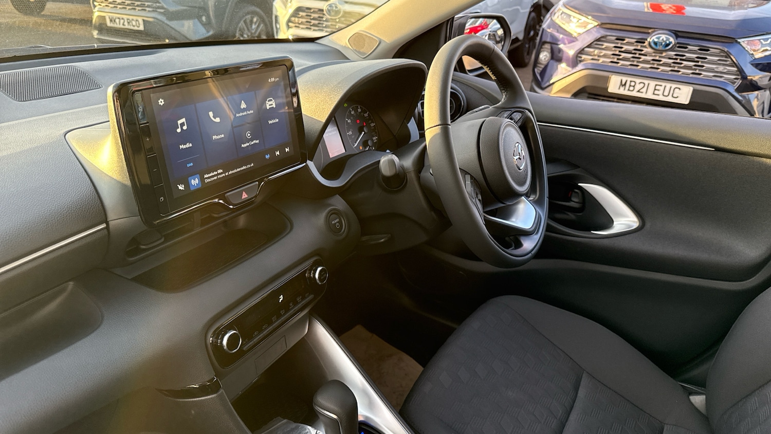 Used Mazda Mazda2 HYBRID 2025 for sale - 76344550: Photo 9