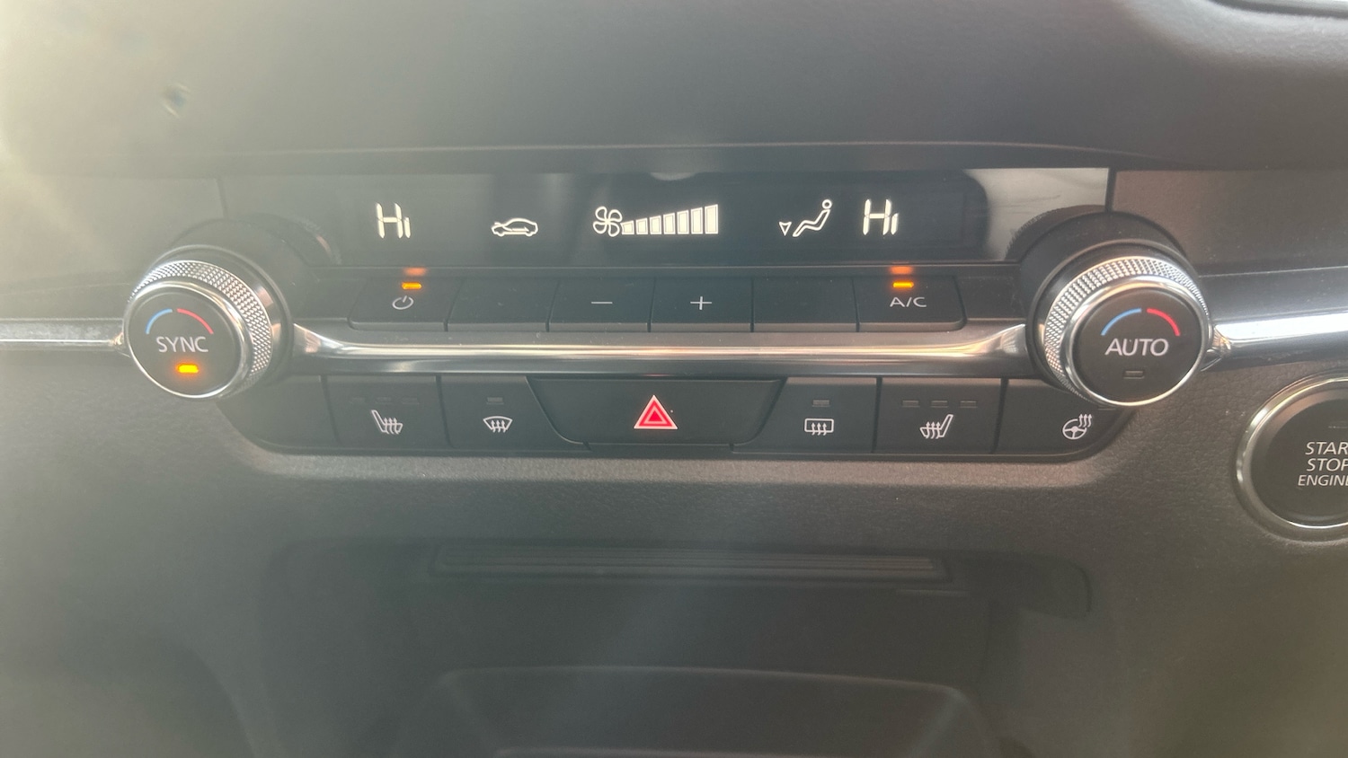 Used Mazda CX-30 2023 for sale - 76344538: Photo 28