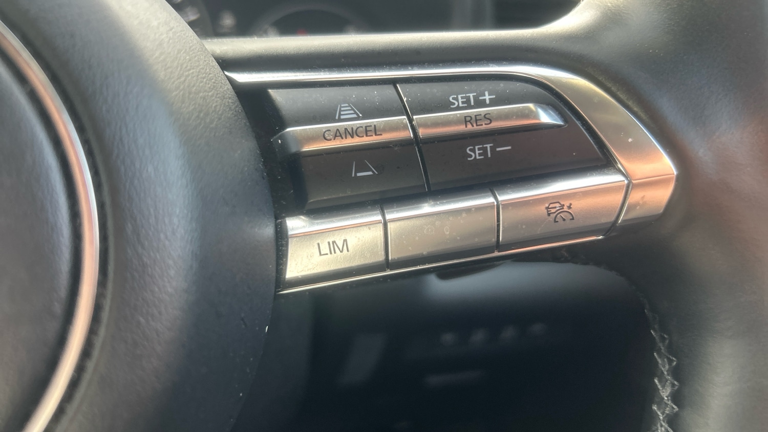 Used Mazda CX-30 2023 for sale - 76344538: Photo 32