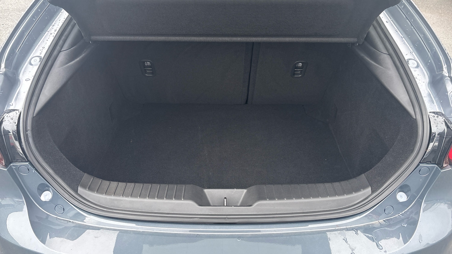 Used Mazda Mazda3 2025 for sale - 76974179: Photo 4