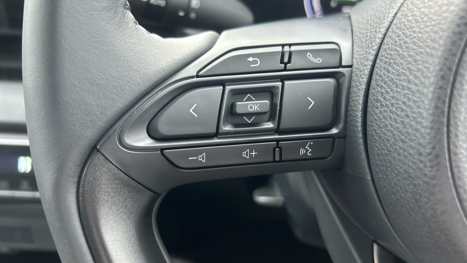 Used Mazda Mazda2 HYBRID 2025 for sale - 76881537: Photo 26