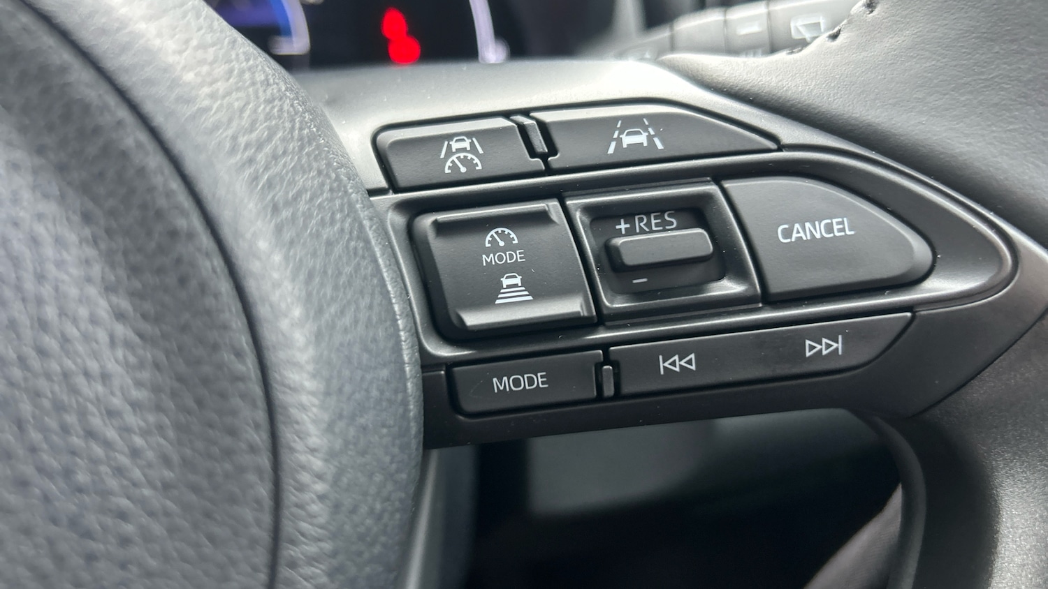 Used Mazda Mazda2 HYBRID 2025 for sale - 76881537: Photo 28