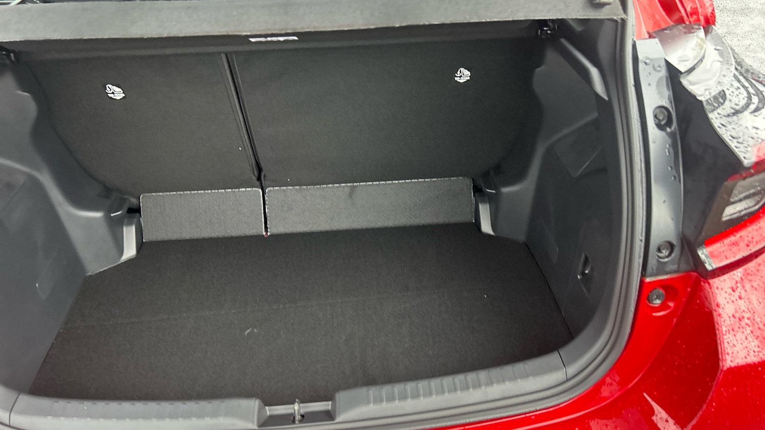 Used Mazda Mazda2 HYBRID 2025 for sale - 76881537: Photo 4