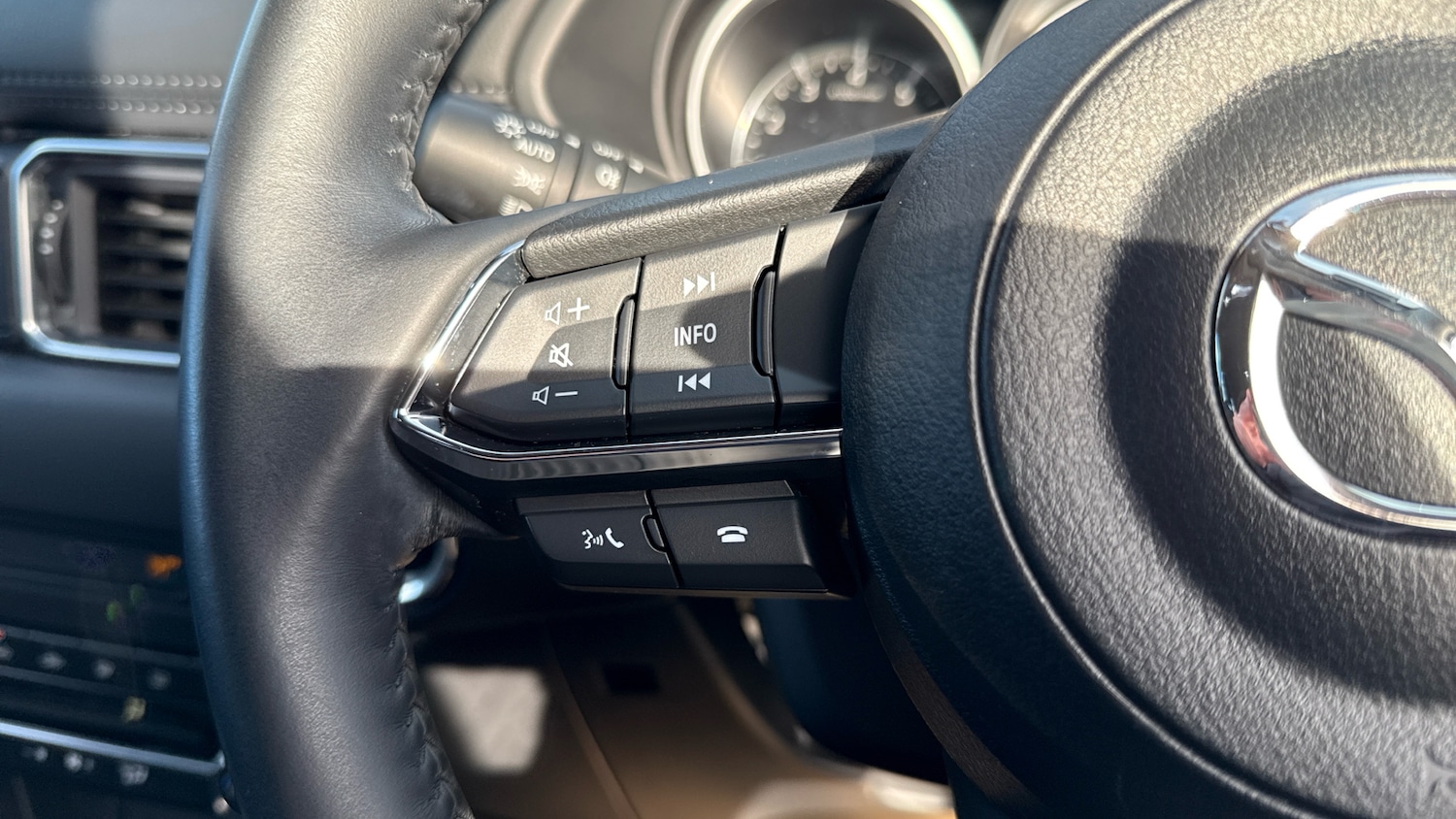 Used Mazda CX-5 2023 for sale - 76340971: Photo 29