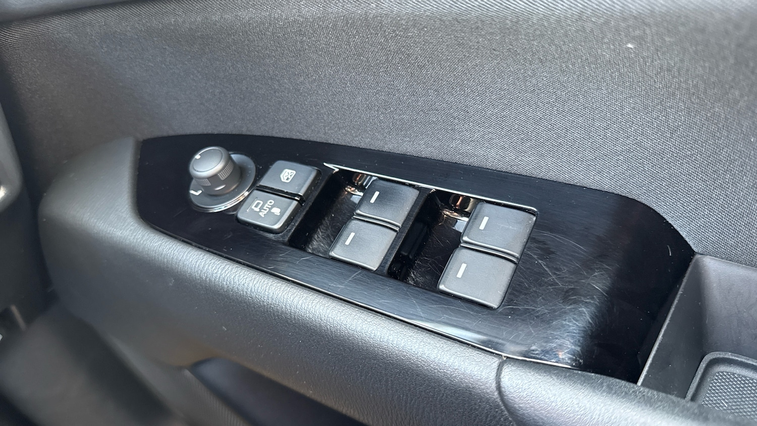 Used Mazda CX-5 2023 for sale - 76340971: Photo 35