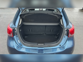 Used Mazda Mazda2 2019 for sale - 77715261: Photo