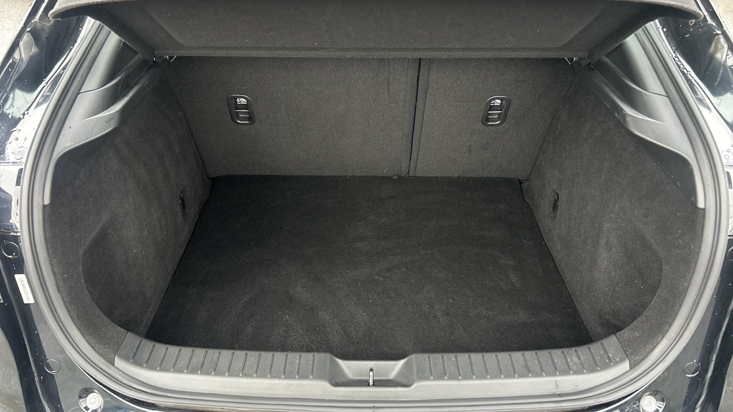 Used Mazda CX-30 2022 for sale - 76161762: Photo 4
