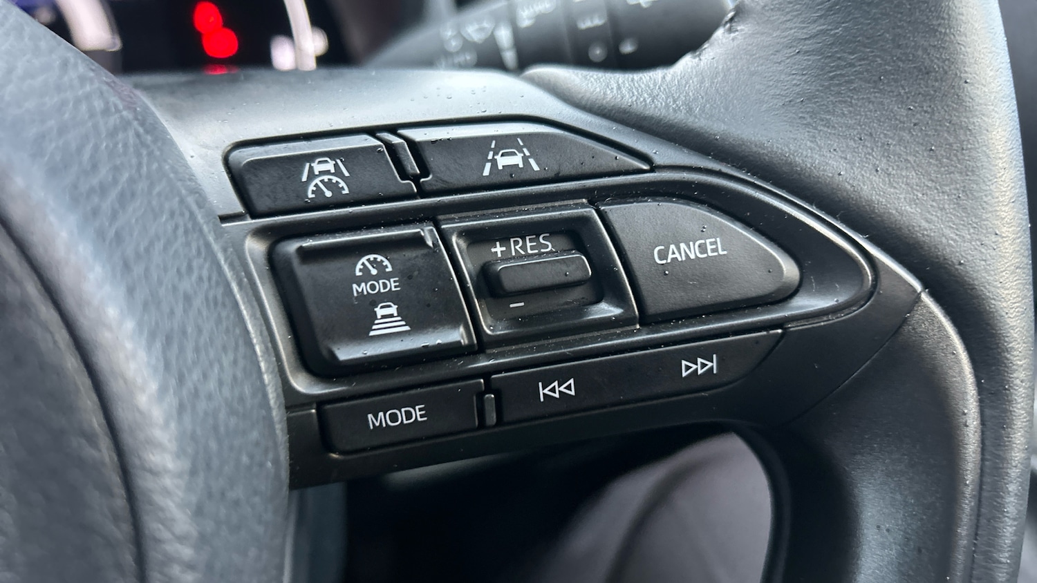 Used Mazda Mazda2 HYBRID 2025 for sale - 76602211: Photo 30