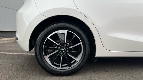 Used Mazda Mazda2 2023 for sale - 76205972: Photo 7