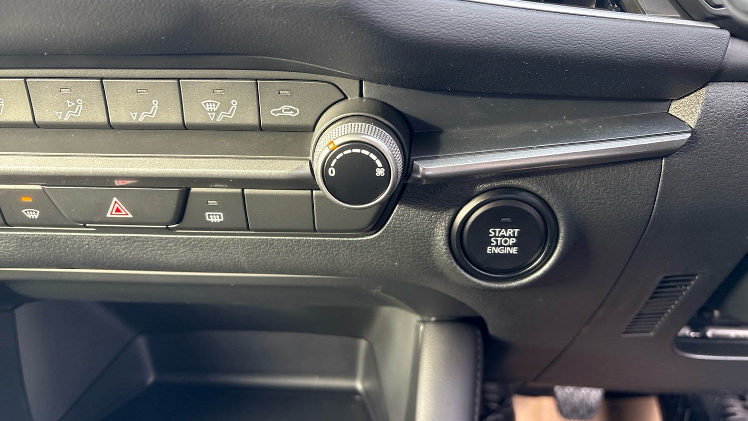 Used Mazda Mazda3 2025 for sale - 76467924: Photo 29