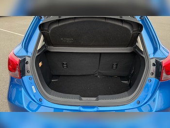 Used Mazda Mazda2 2019 for sale - 79206564: Photo