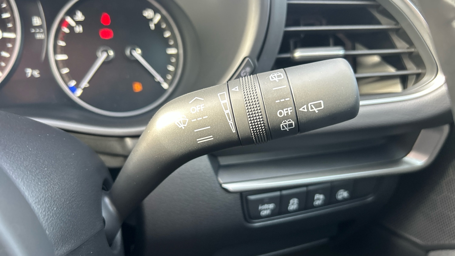 Used Mazda Mazda3 2025 for sale - 76467928: Photo 34