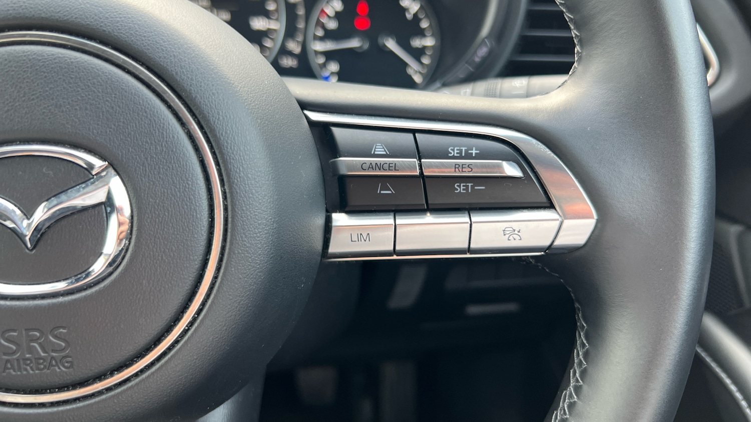 Used Mazda CX-30 2022 for sale - 76027003: Photo 30
