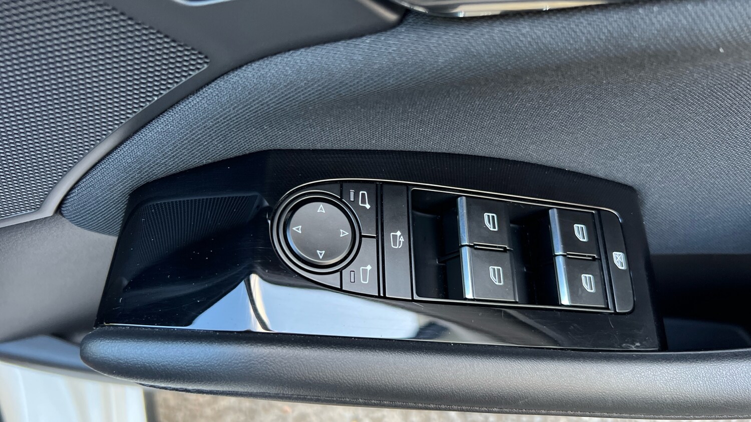 Used Mazda Mazda3 2024 for sale - 76430722: Photo 32