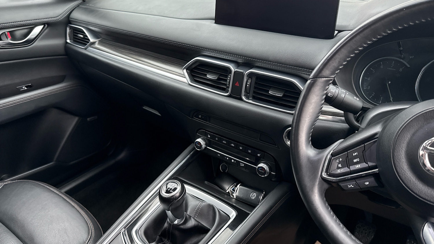 Used Mazda CX-5 2023 for sale - 76879209: Photo 14