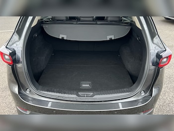 Used Mazda CX-5 2022 for sale - 76133989: Photo 4