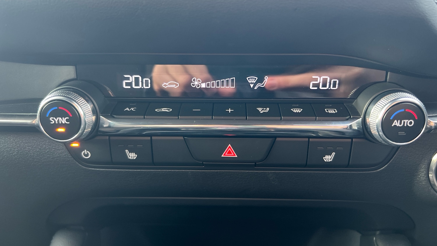 Used Mazda Mazda3 2025 for sale - 77167942: Photo 41