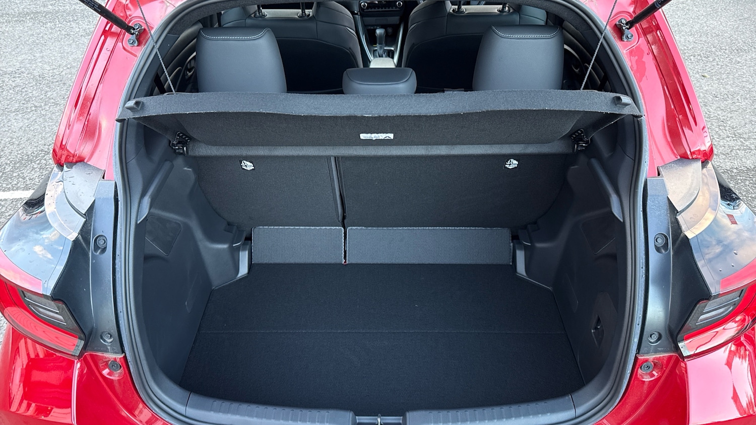 Used Mazda Mazda2 HYBRID 2025 for sale - 76763107: Photo 4