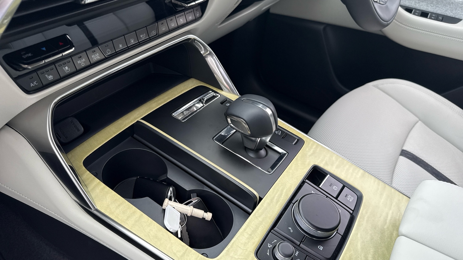 Used Mazda CX-80 2025 for sale - 77054860: Photo 13