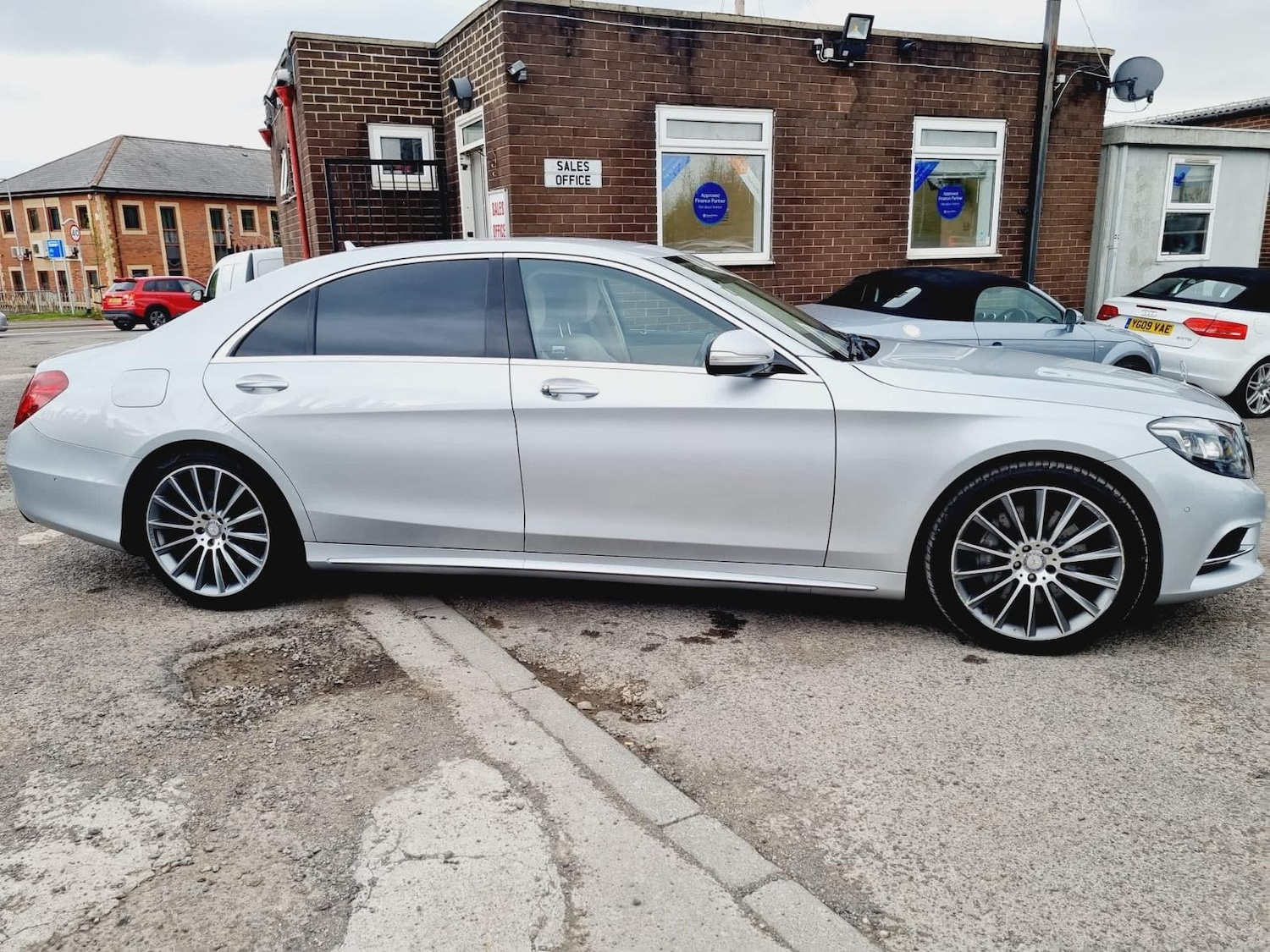Used Mercedes-Benz S Class 2016 for sale - 77438226: Photo 2