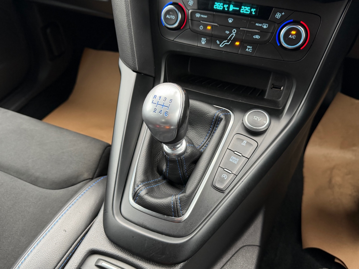 Used Ford Focus 2017 for sale - 76494236: Photo 21