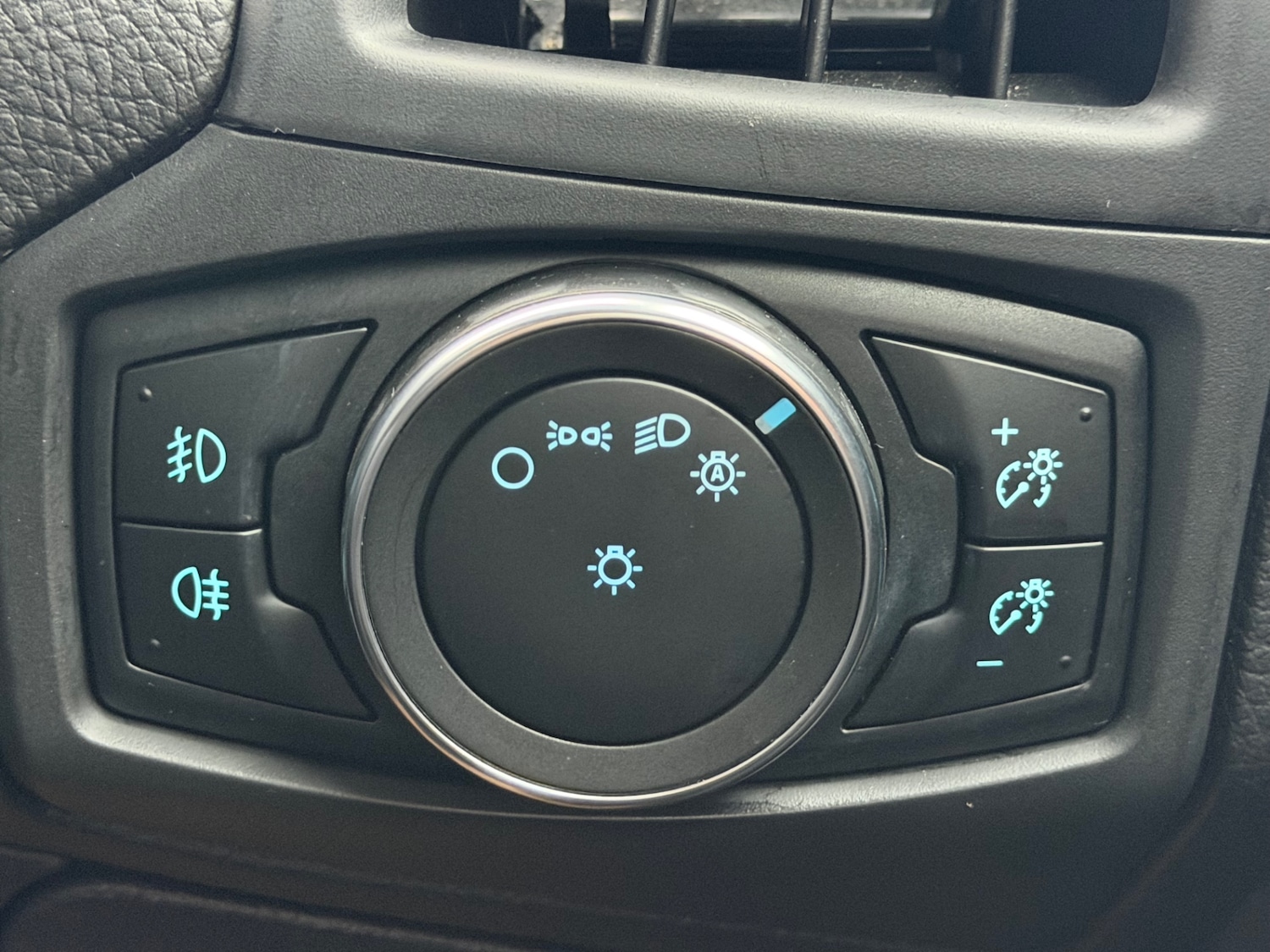 Used Ford Focus 2017 for sale - 76494236: Photo 22