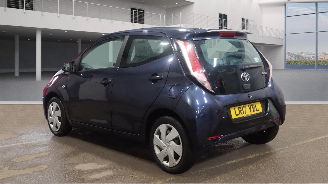 Used Toyota AYGO 2017 for sale - 77595521: Photo 3