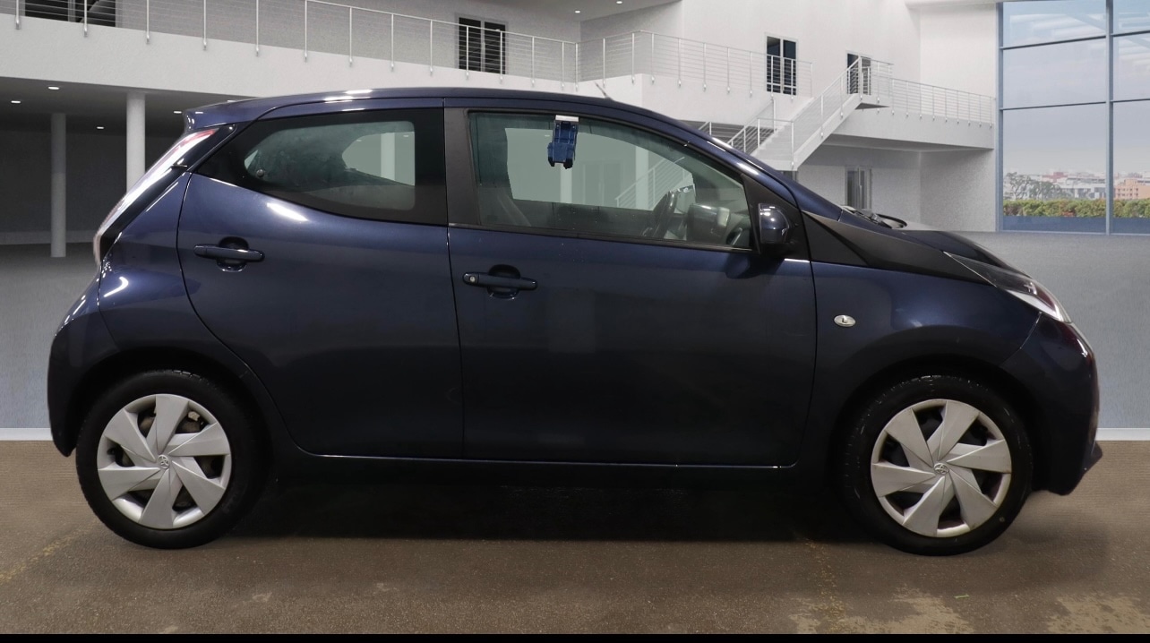 Used Toyota AYGO 2017 for sale - 77595521: Photo 5