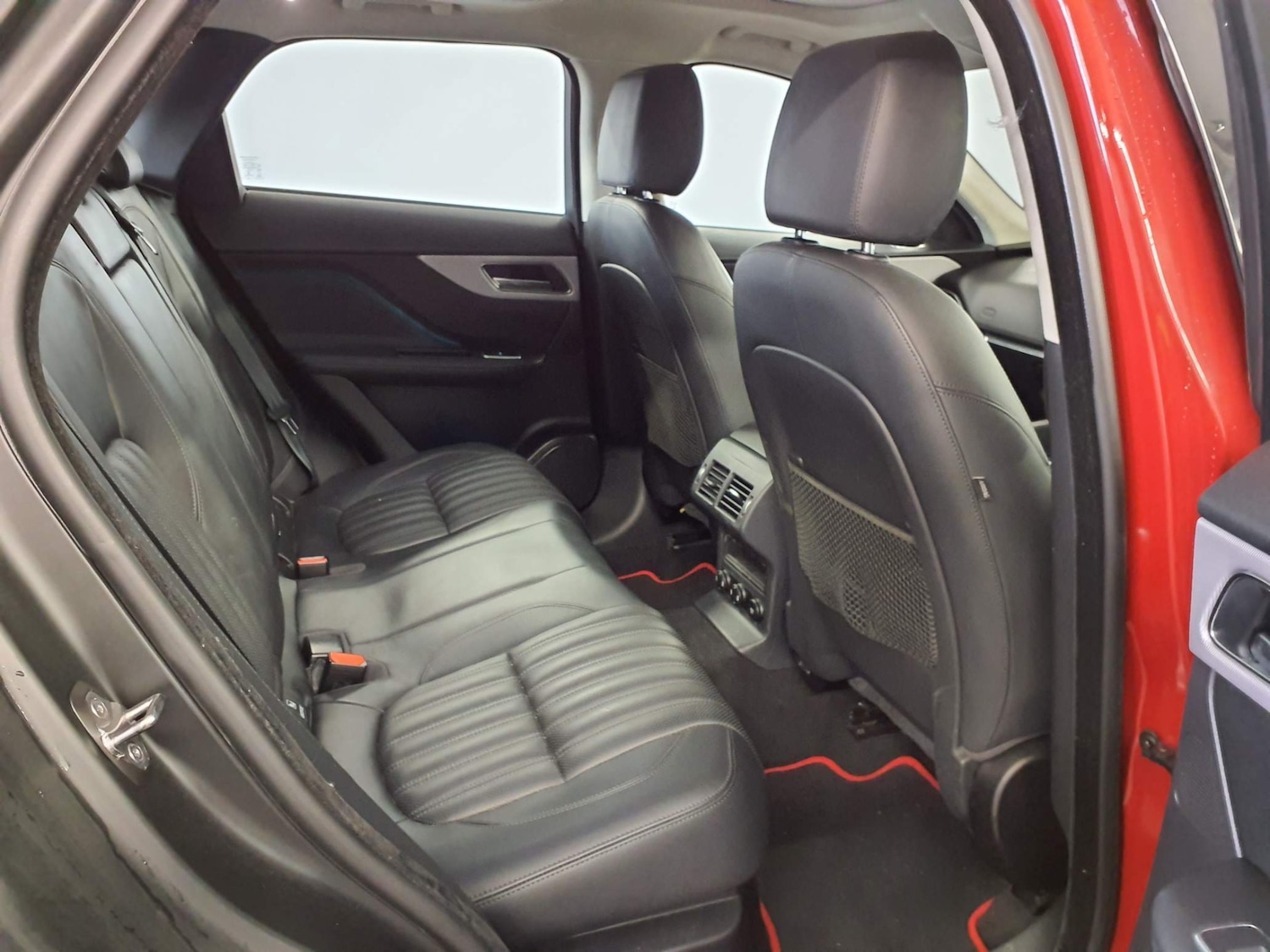 Used Jaguar F-Pace 2019 for sale - 76706355: Photo 11