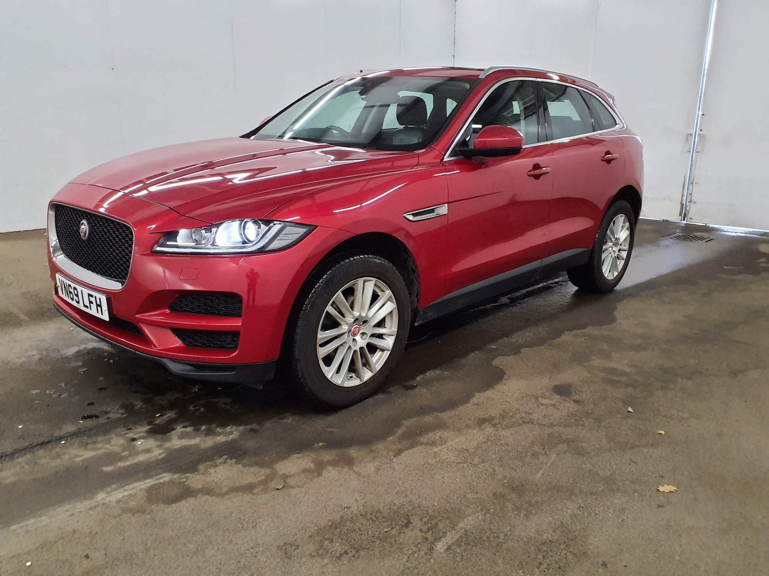 Used Jaguar F-Pace 2019 for sale - 76706355: Photo 5