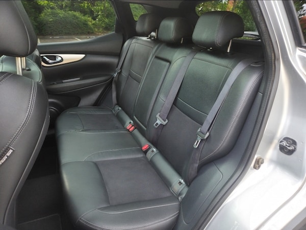Used Nissan Qashqai 2017 for sale - 72364678: Photo 13