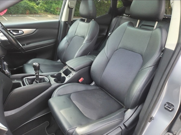 Used Nissan Qashqai 2017 for sale - 72364678: Photo 15