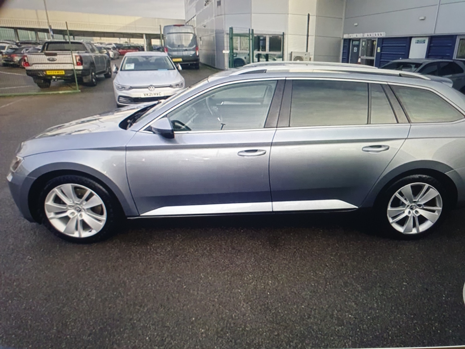 Used Skoda Superb 2018 for sale - 77079498: Photo 4