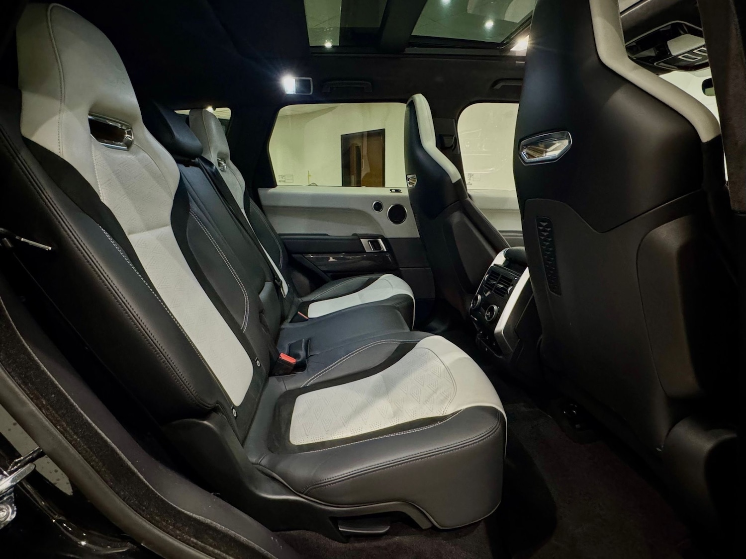 Used Land Rover Range Rover Sport 2019 for sale - 77165148: Photo 11