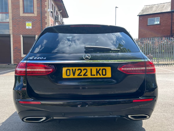 Used Mercedes-Benz E Class 2022 for sale - 74524073: Photo 4